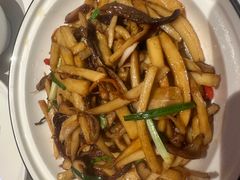 -阿娜尔·新疆菜(宜家荟聚中心店)