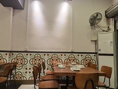 -乾坤饭店