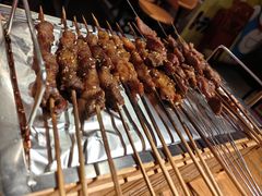 -喝丢一只鞋海鲜烧烤·海肠捞饭(文体街店)