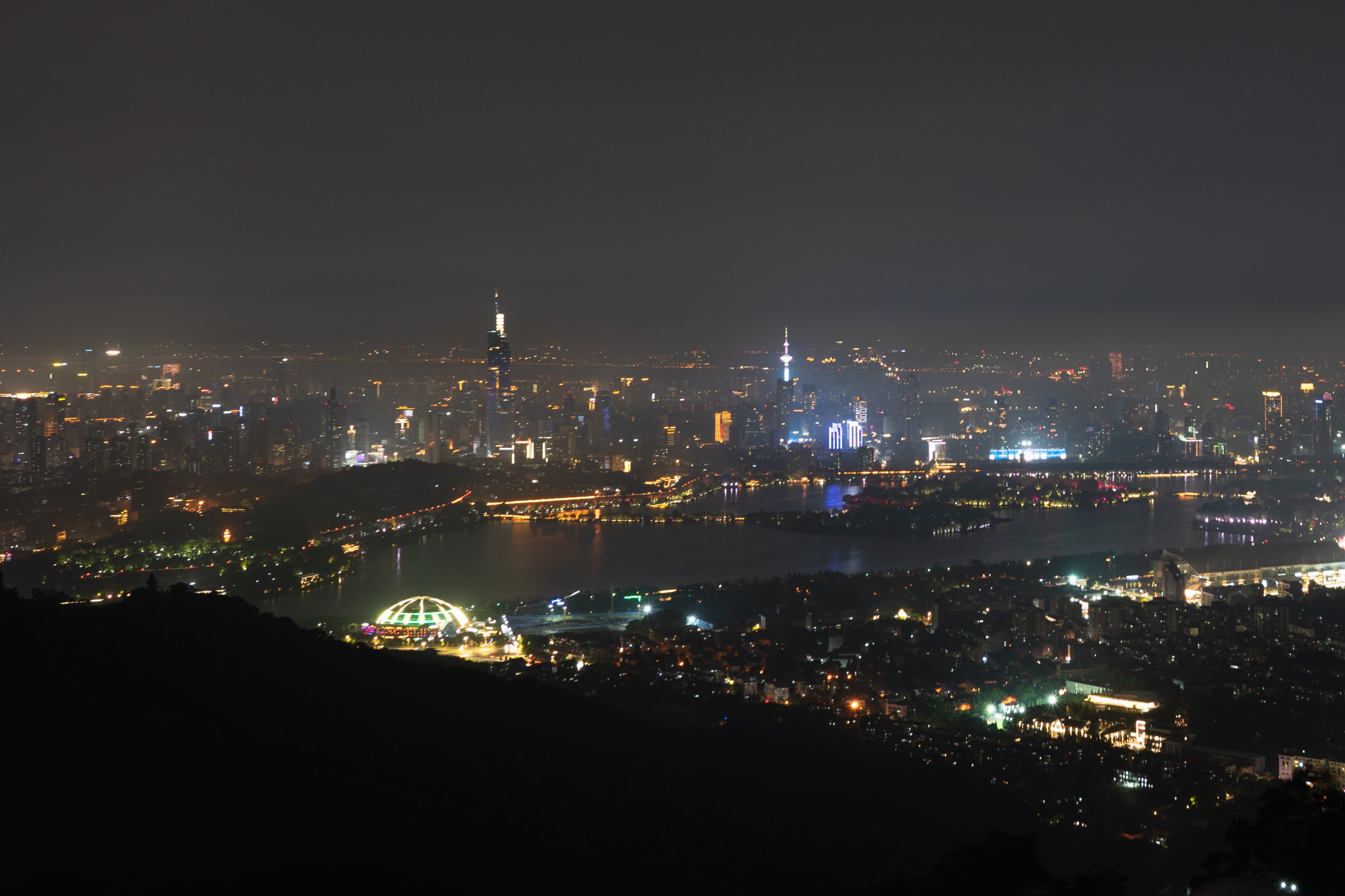 紫金山最高峰图片