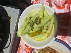 -威记烧嘢·南宁烧烤·超级生牛(绿地店)
