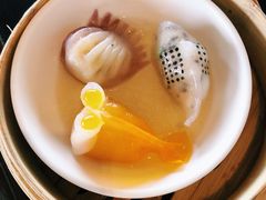 五彩虾饺-三利音·东方司宴(外滩店)