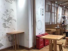 用餐区-小满手工粉(上海文峰广场店)