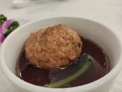 蟹粉狮子头-怡园饭店-餐厅(四望亭店)