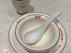 -三人行骨头王火锅(长寿店)