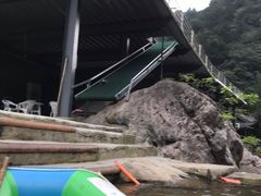 -藏龙百瀑漂流