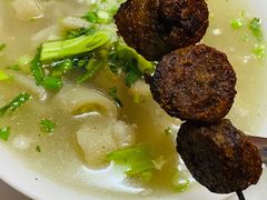 -马克力木手抓炕锅烤羊肉(盐湖一小区店)