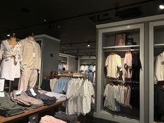 -Abercrombie&Fitch(德基广场店)