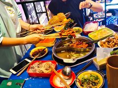 -马路边边·成都串串(翠柏路店)