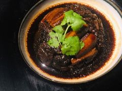 -穹六人间 people 6(岳阳路店)