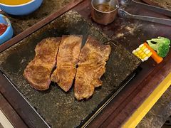 果木烤肩胛牛扒-西堤岛西餐·棋牌(横岗店)