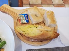 餐前面包-花园饭店-西餐厅