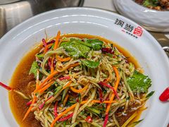 -锅当当铁锅炖烀饼王(长泰广场店)