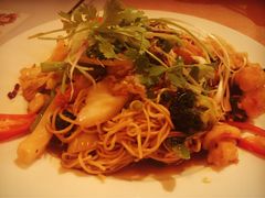 -Lanterns Vietnamese Restaurant