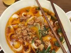 -顺溜·手工刀削面·黑金店(铜锣湾店)