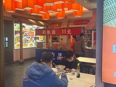 -阿瓦山寨·湘菜现炒·剁椒鱼头王(咸阳总店)