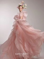 -Renee芮亦婚纱