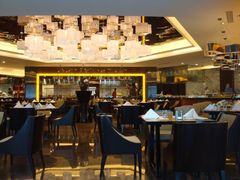 -岷山饭店-芝芝自助餐厅