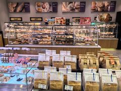 -巴黎贝甜(华堂新辰汇店)