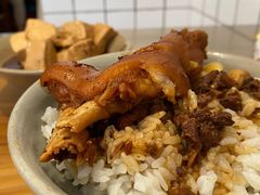 猪脚卤肉饭-红猪卤肉饭(大西洋美食城店)