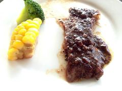 牛排-克丽司汀酒店-日光阁餐厅