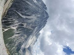 -亚拉雪山风景区