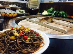 -三里屯土灶炖公鸡地锅鸡(江东店)