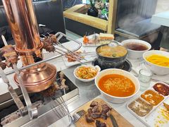 -珲春玉善烧烤串城(朝中店)
