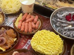 -赵美丽·重庆社区火锅·直营店(火车东站·中豪国际店)