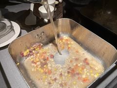 -左庭右院鲜牛肉火锅黑金店(陆家嘴中心店)