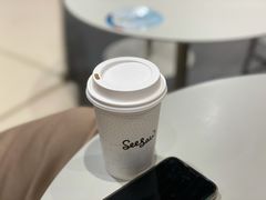 澳洲白-Seesaw Coffee(芮欧百货店)