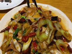 -隔壁老王·家常云南菜(花巷店)