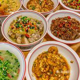 江汉路神仙湘菜馆，酸辣粉皮好吃惨了！