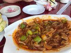 -穆豪麦蒸碗羊羔肉