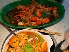 -沪小胖·小龙虾·蓝龙王(八佰伴店)
