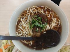 -李先生牛肉面大王(东营凯莱店)