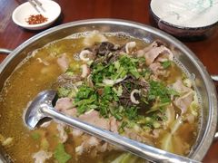 -谢老五跷脚牛肉·非遗传承店