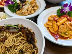 -贵宾庄炸酱面·韩式料理(高区店)