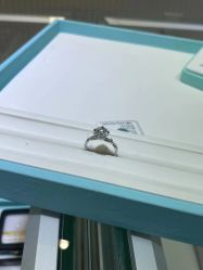 -JKHappiness培育钻石钻戒婚戒定制(天河国贸店)