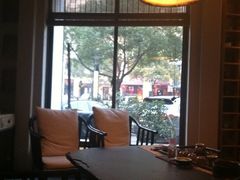 靠窗位-花迹(富春江东街店)