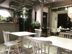 -RGF(巨鹿路店)