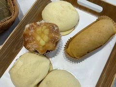 -Caidie Bakery采蝶轩(百越店)