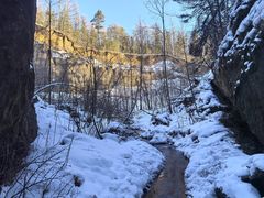 -峡谷浮石林景区