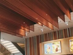 -星巴克臻选(济南恒隆店)