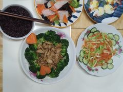-苏州雏渐肥月嫂