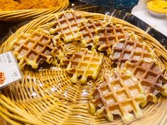 -巴黎贝甜(大宁国际商业广场店)