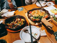 -云海肴·汽锅鸡·云南菜(天山百盛优客店)