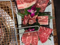 -明洞阿姨·韩式酱蟹烤肉·创意料理(三元桥店)