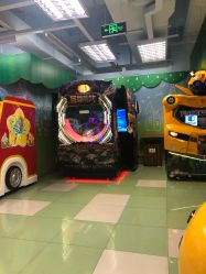 -莫莉幻想儿童乐园(深圳南山欢乐颂店)