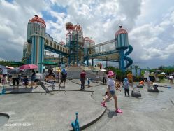 -季高兔窝窝亲子园(上海薰衣草公园店)